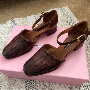 Sesto Meucci Italian made Leather sandals!